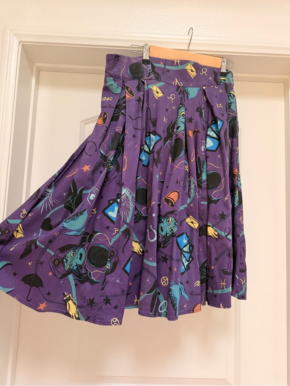 Laura Byrnes Madame Leota Jun Skirt 2X